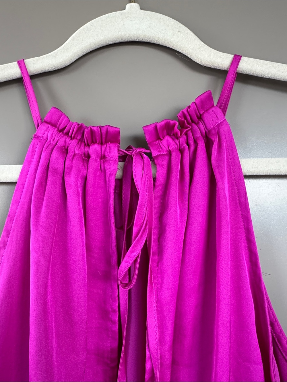 Express Pink Magenta Ruffled Neck Tank Top Open Back Size Small - Picture 9 of 13